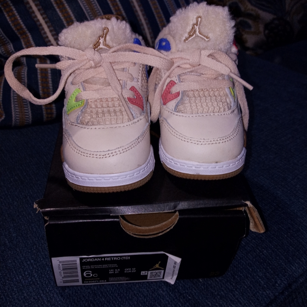 Jordan Retro 4
